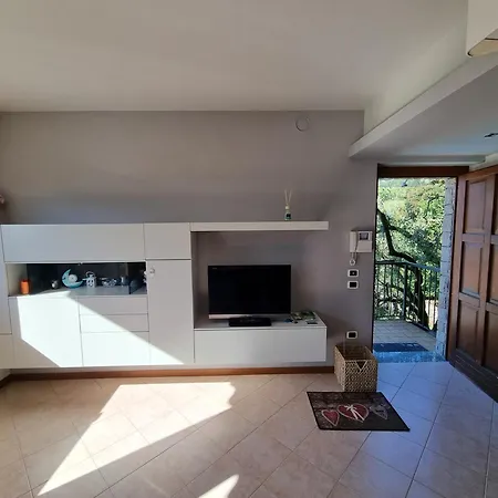 Casa Acqua Iseo - Panoramic House With Private Pool Nyaraló Riva di Solto