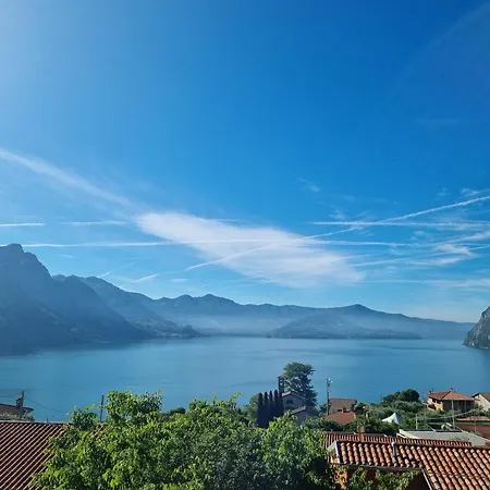 Casa Acqua Iseo - Panoramic House With Private Pool Nyaraló *